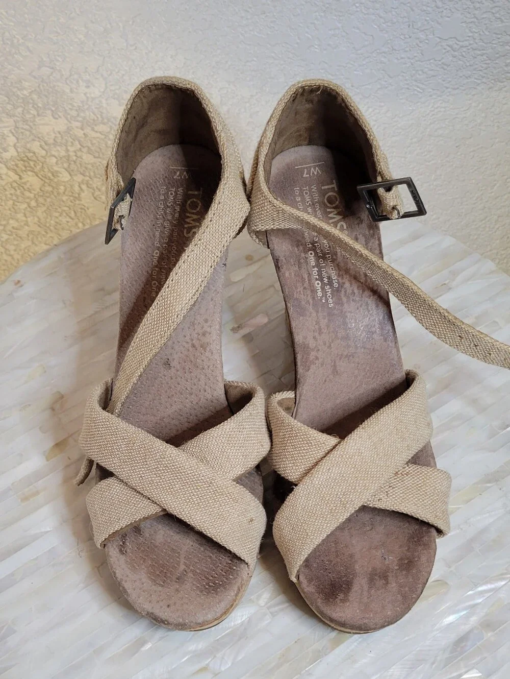 Toms Natural Canvas Crisscross Wedge Sandals Size 7W